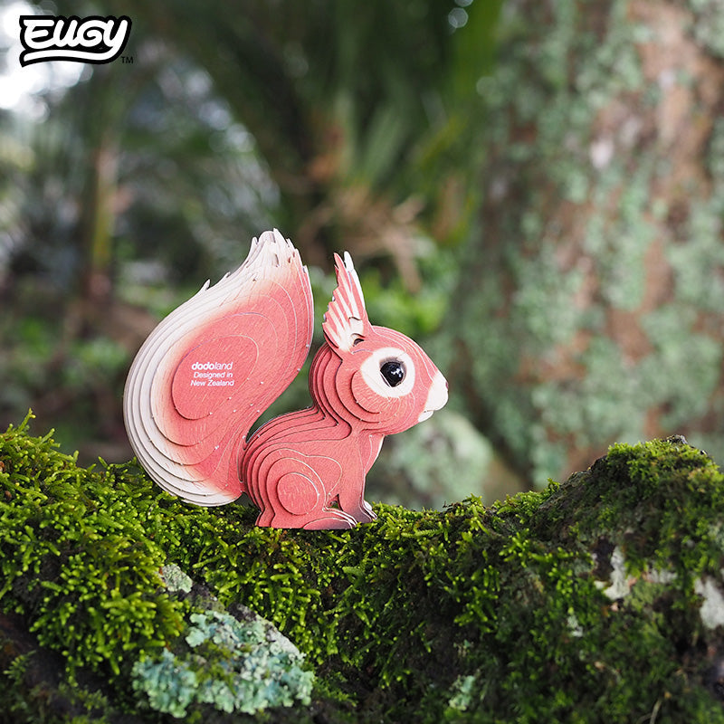 Maquette 3D EUGY 083 Écureuil – mise en scène
