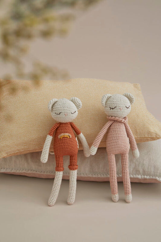 Tiffani Doudou der rosa Bär