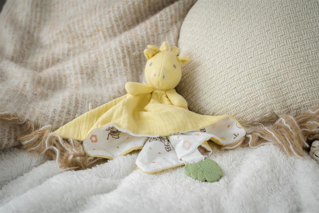 Doudou Girafe avec Support de Dentition – vue produit 7