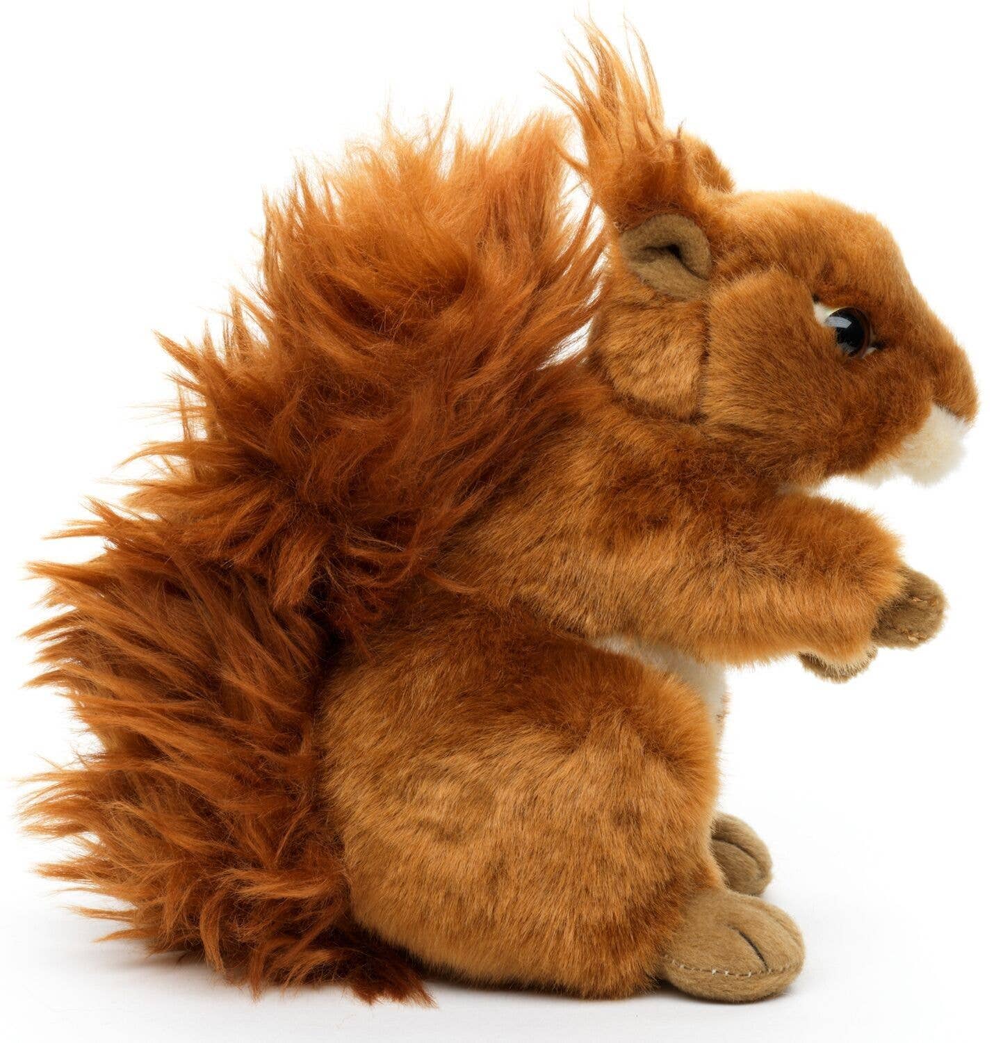Plüsch-Eichhörnchen stehend