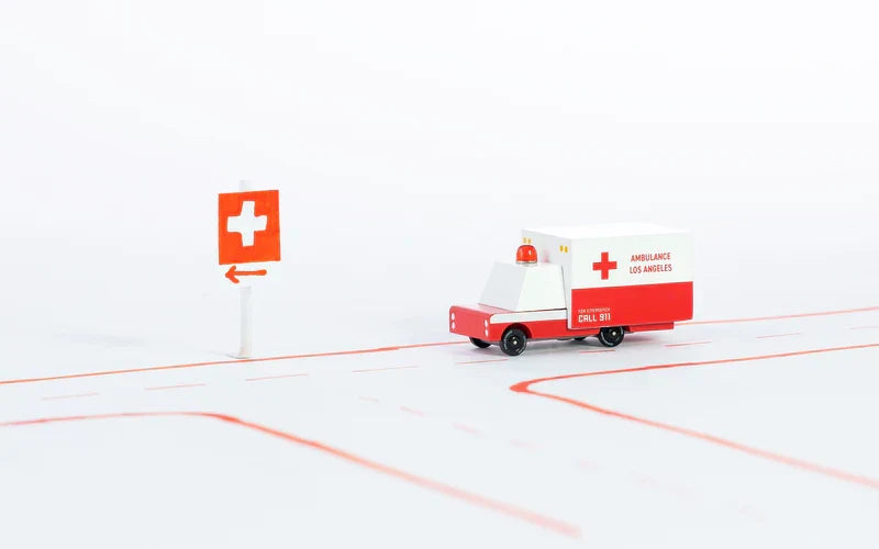 Ambulance en Bois Candycar World - Ambulance Los Angeles – vue produit 8