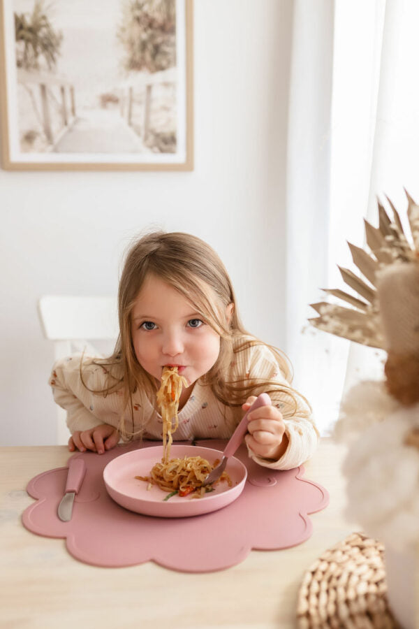 Dusty pink children's cutlery set