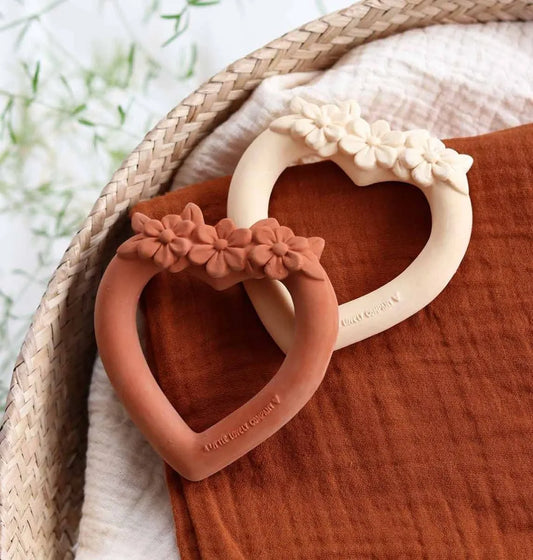 Anneau de dentition Cœur Terracotta – vue 2 – A Little Lovely Company
