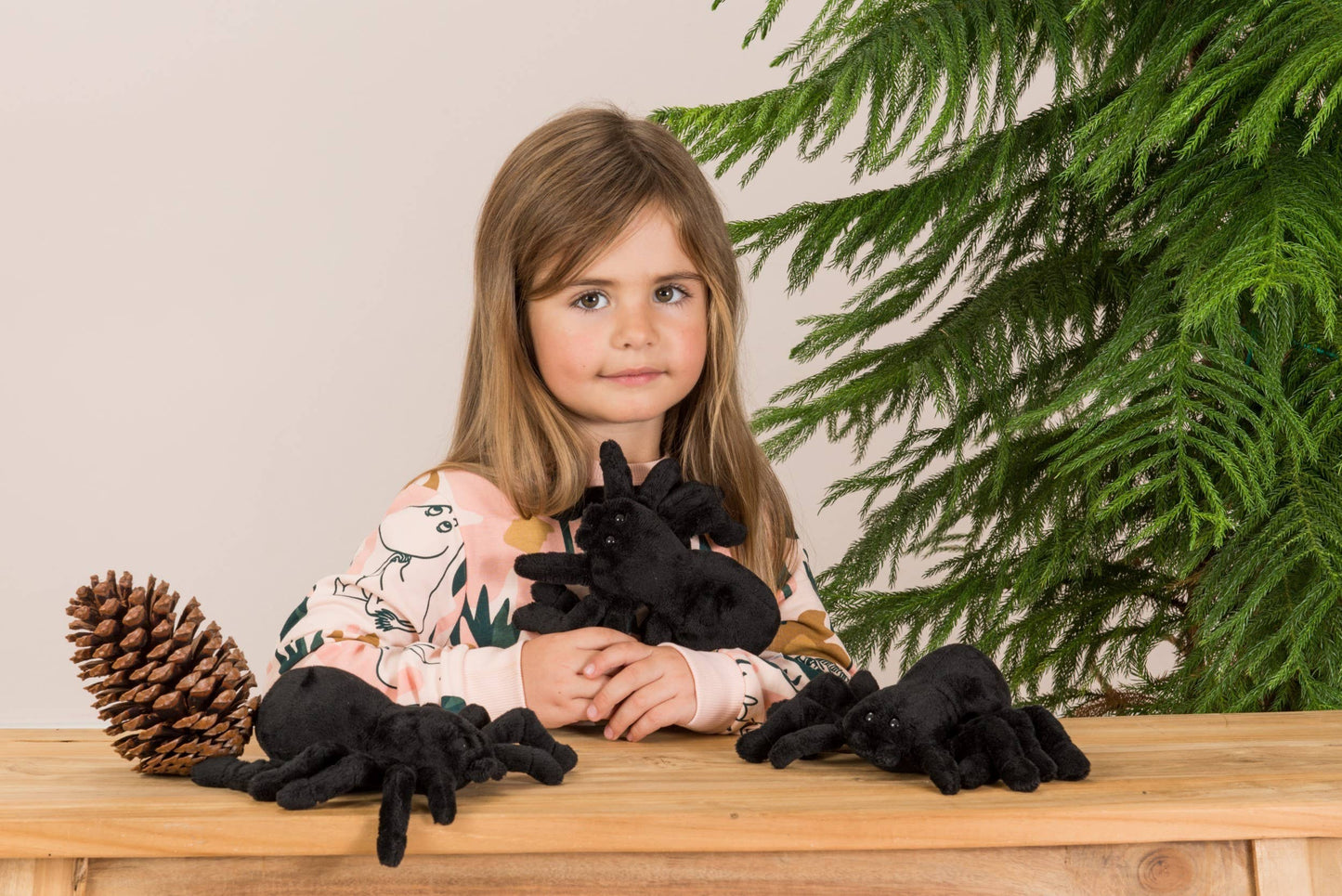 Schwarze Spinne Plüschtier