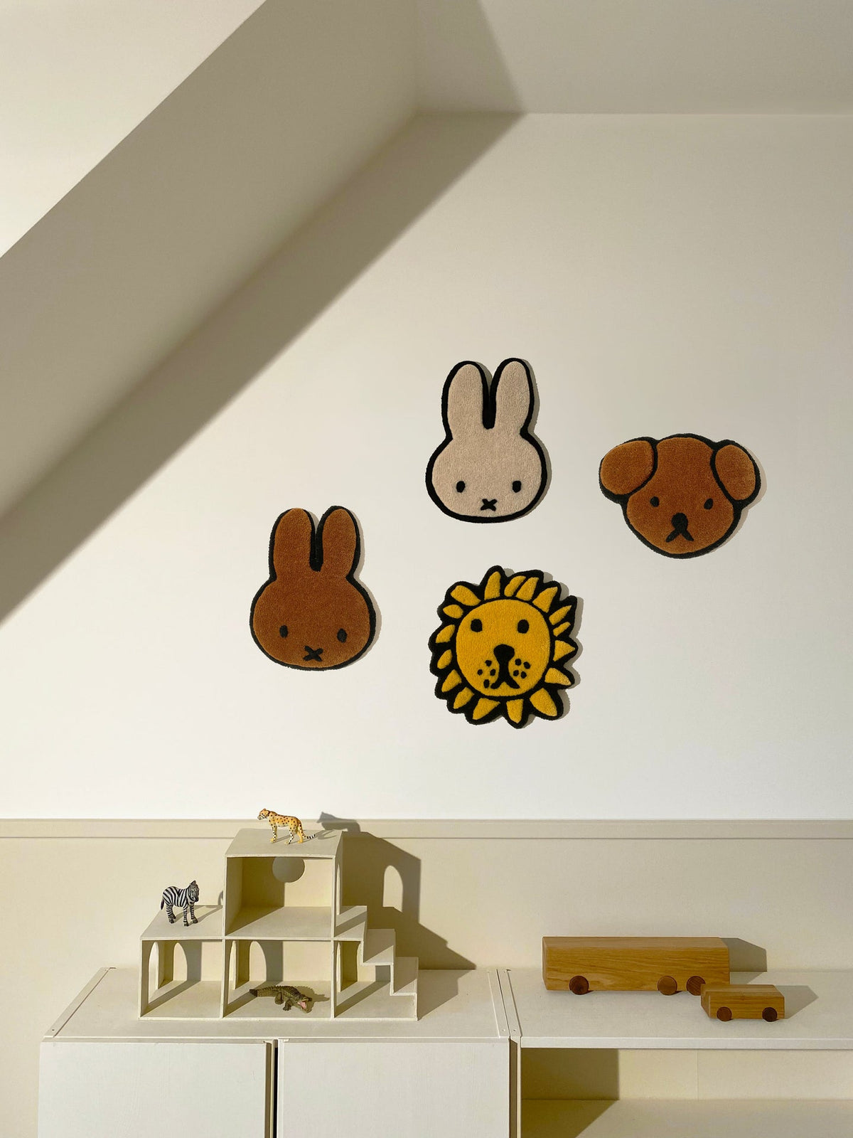 Tapis Mural Miffy & Friends - Nina