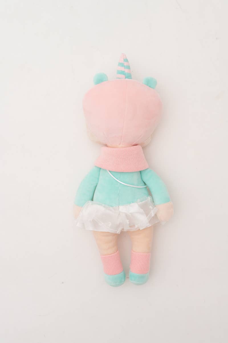 Lili, die Stoff-Einhornpuppe