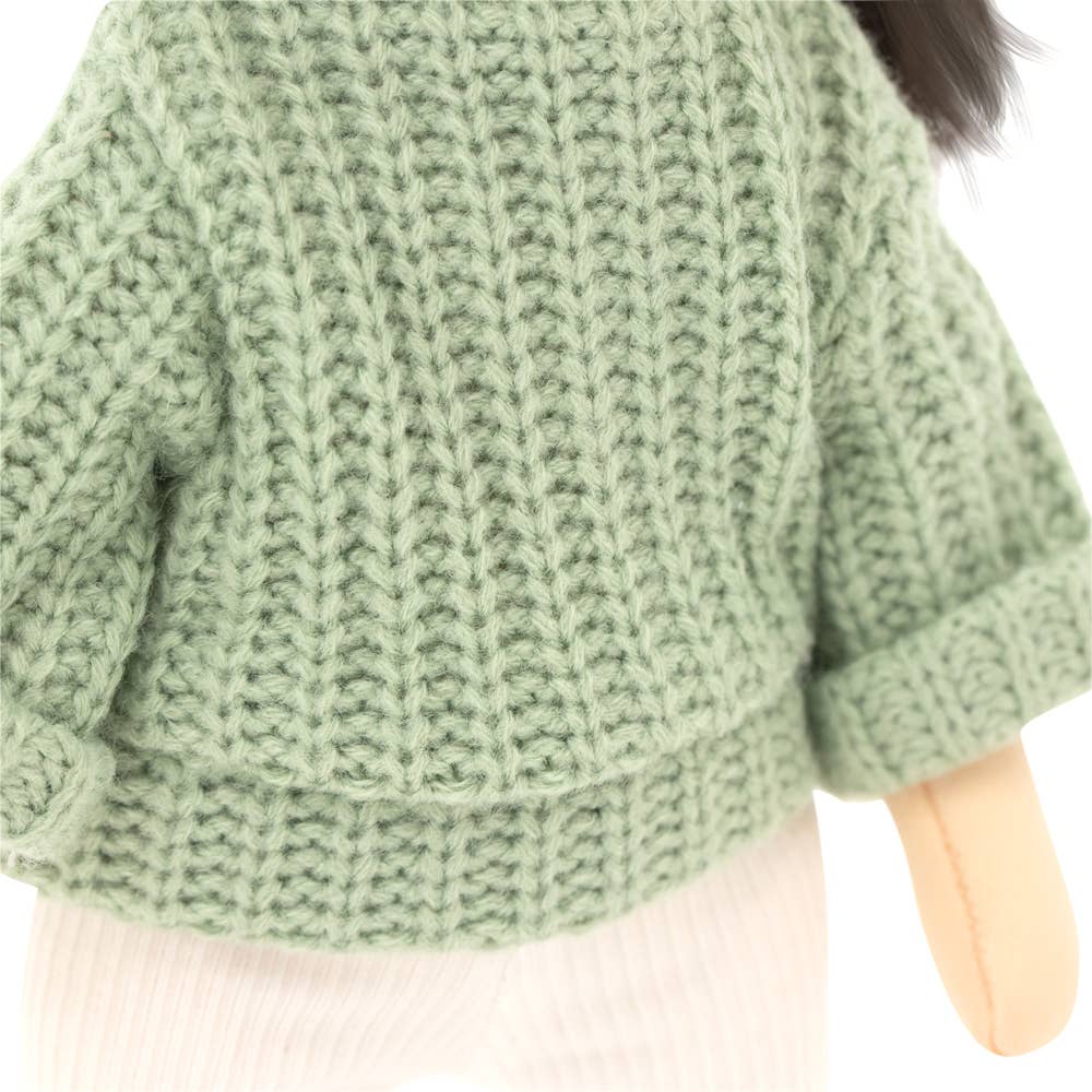 Lilu-Puppe mit grünem Pullover, 32 cm