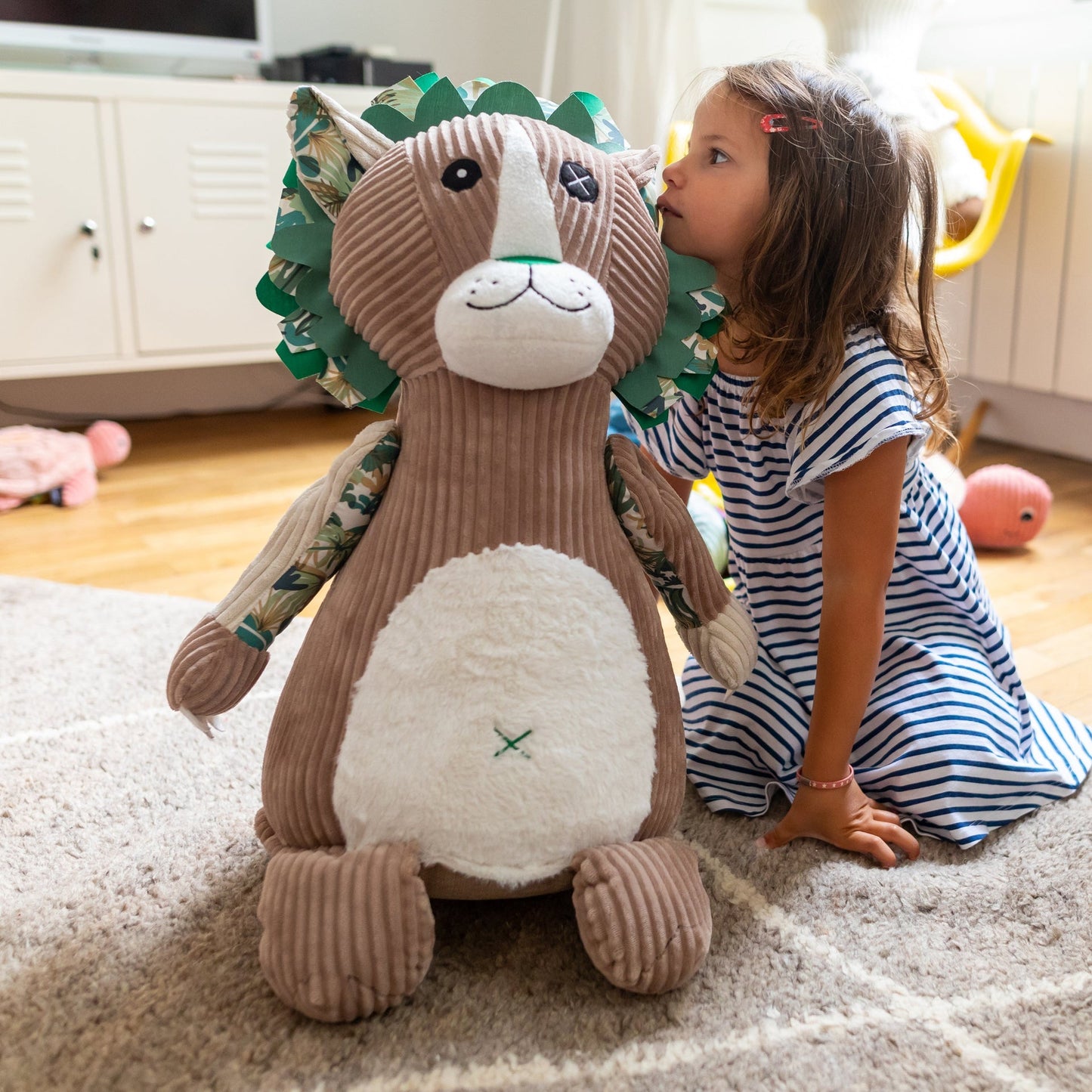 Peluche géante Jélékros le lion – vue 2