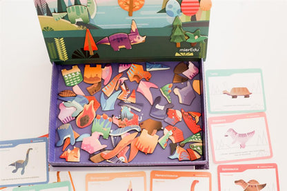 Magnetic Book - The World of Dinosaurs