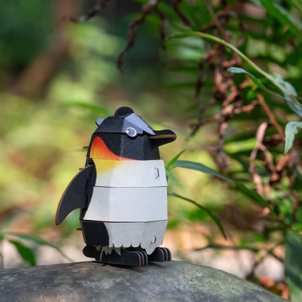 3D Construction Puzzle - Emperor Penguin