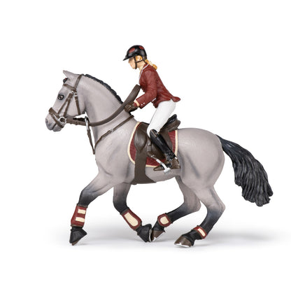 Figurine Cheval de concours et sa cavalière
