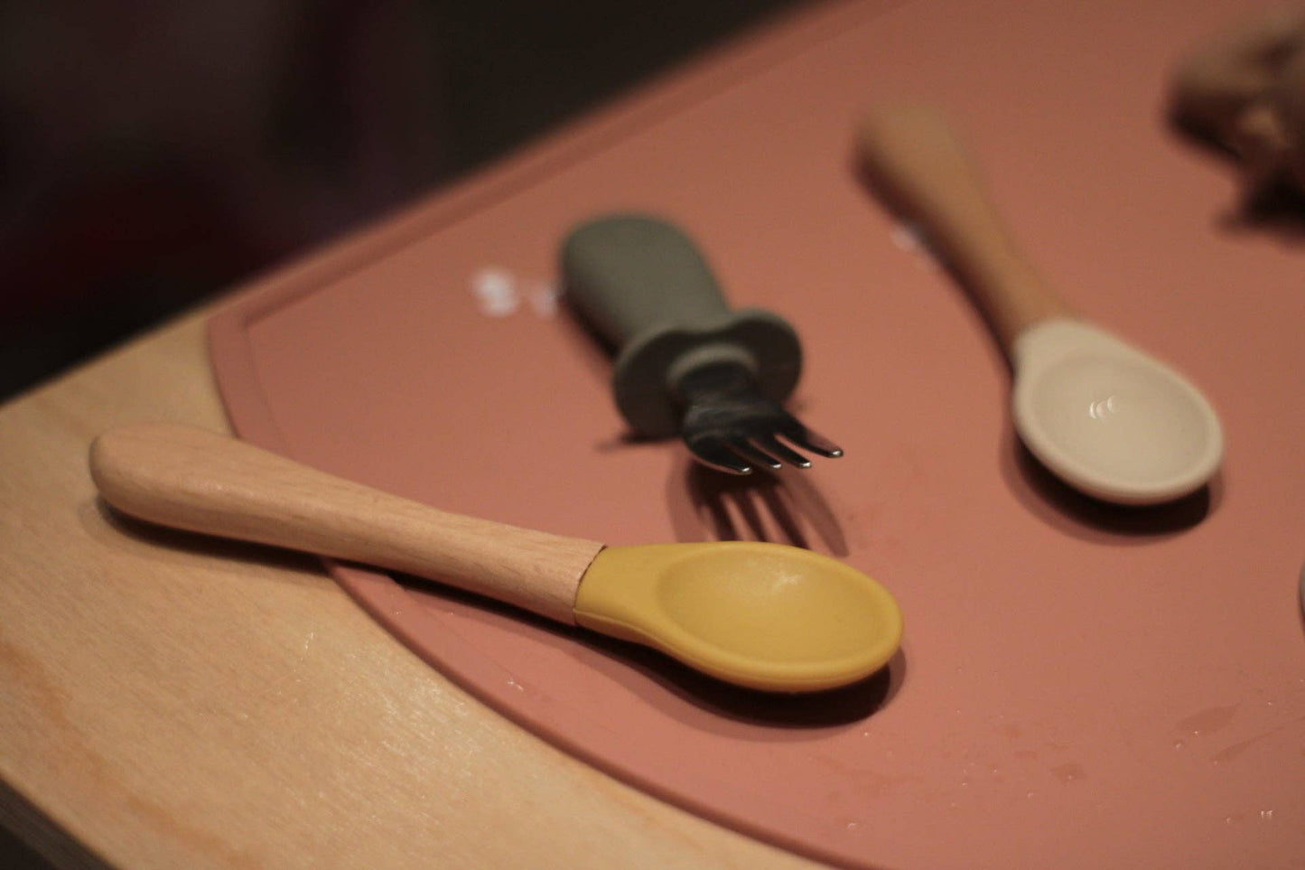 Silicone Placemat Set - Cherries & Peach