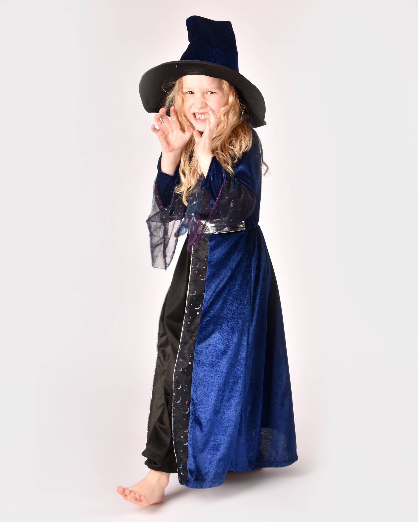 Robe de sorcière et chapeau 116 cl 5-6 ans