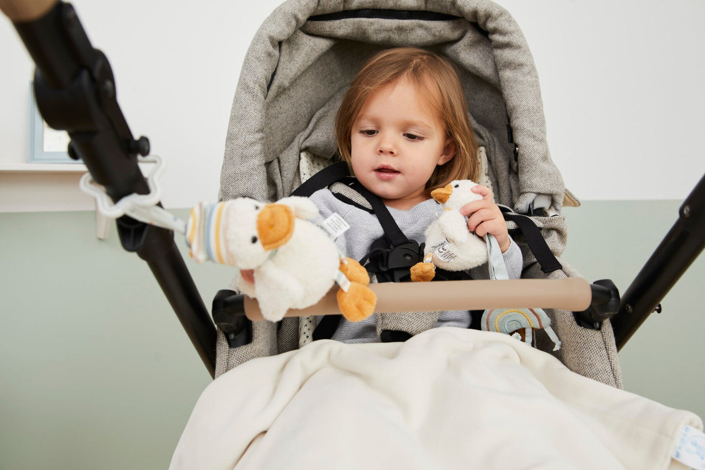 Edda the Duck Stroller Chain