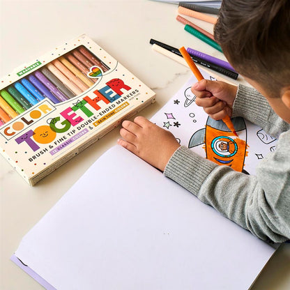 Set mit 18 mehrfarbigen Filzstiften