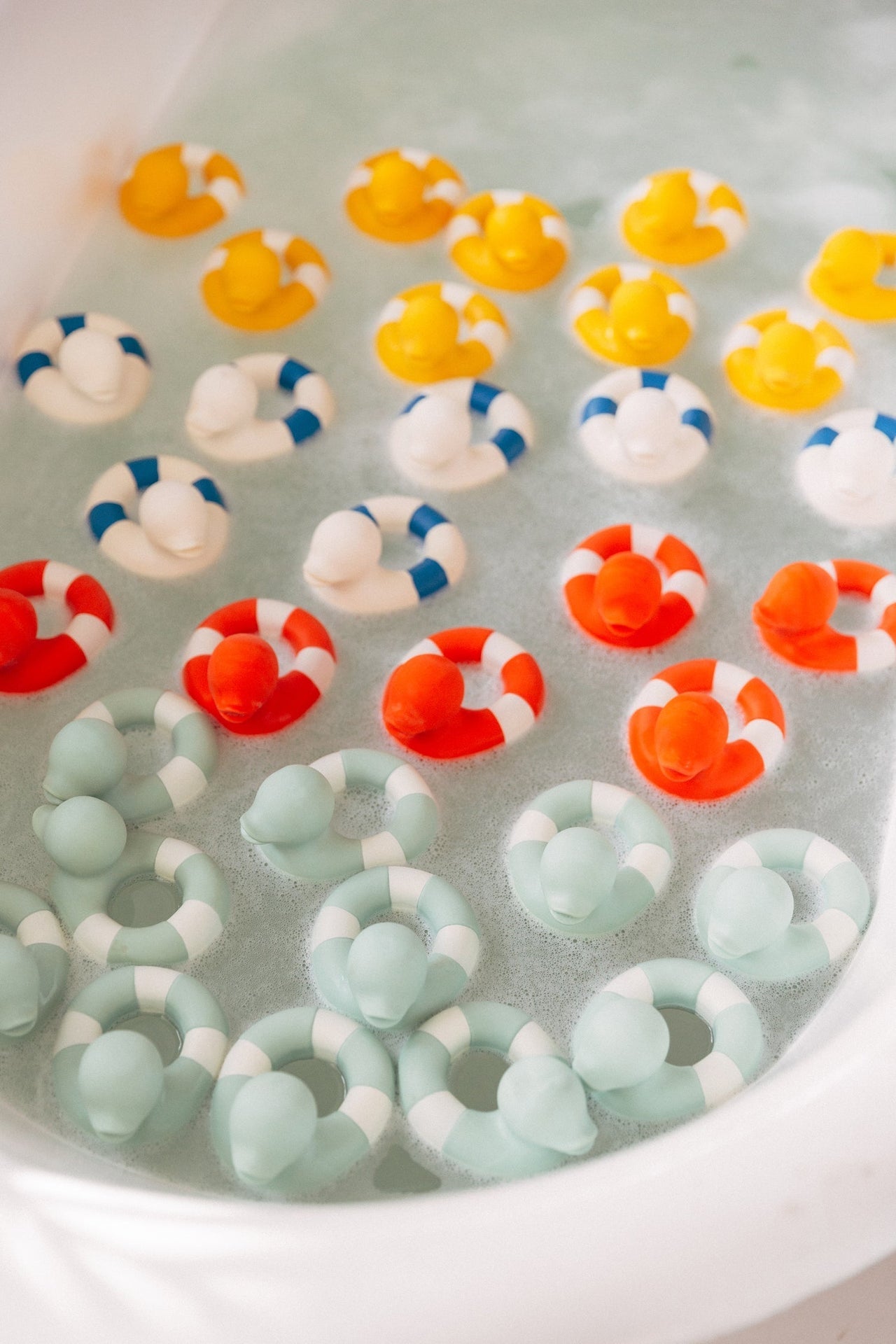 Produit Flo The Floatie Rouge Collection