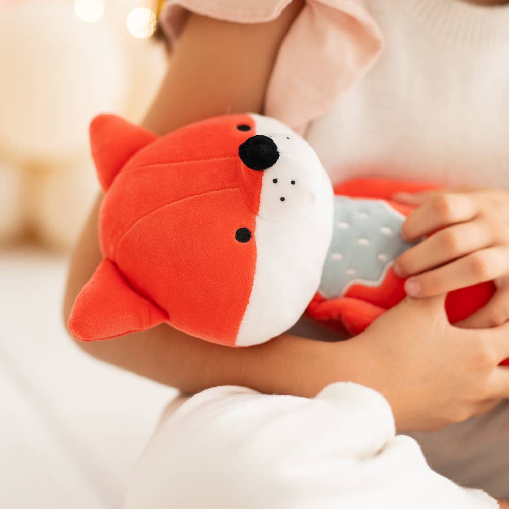 Plüschtier mit orangefarbenem Fuchs