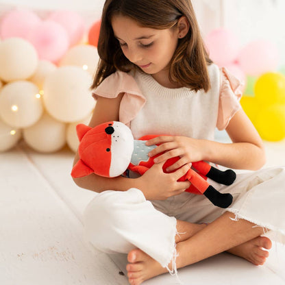 Plüschtier mit orangefarbenem Fuchs