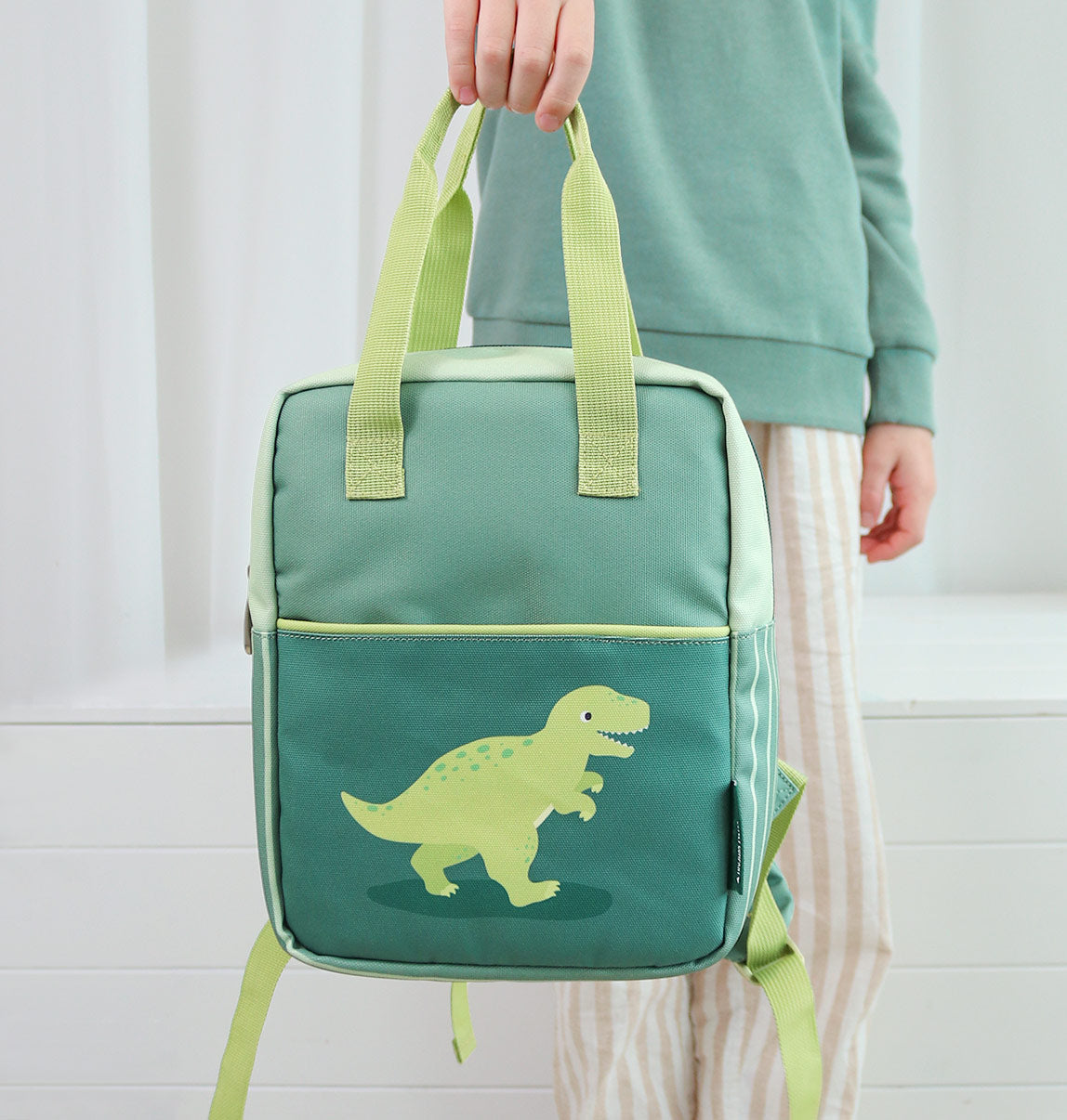 Petit sac à dos carré enfant - Dinosaure – vue 2 – A Little Lovely Company