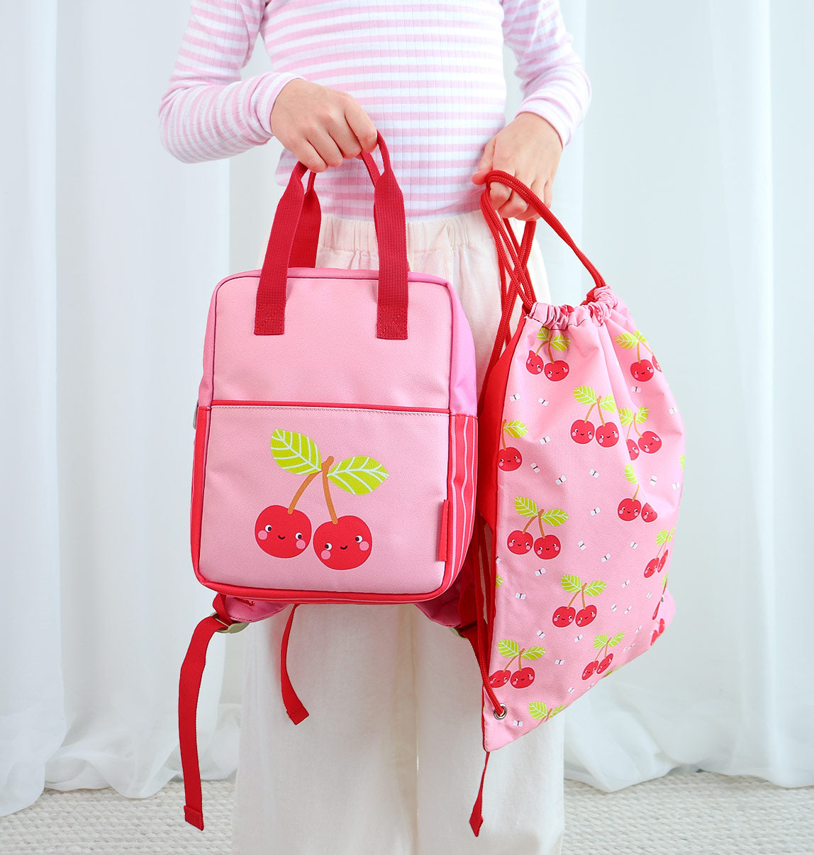 Sac à cordons enfant - Cerises joyeuses – vue 6 – A Little Lovely Company