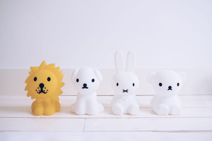Wiederaufladbares Nachtlicht von First Light – Miffy &amp; Friends