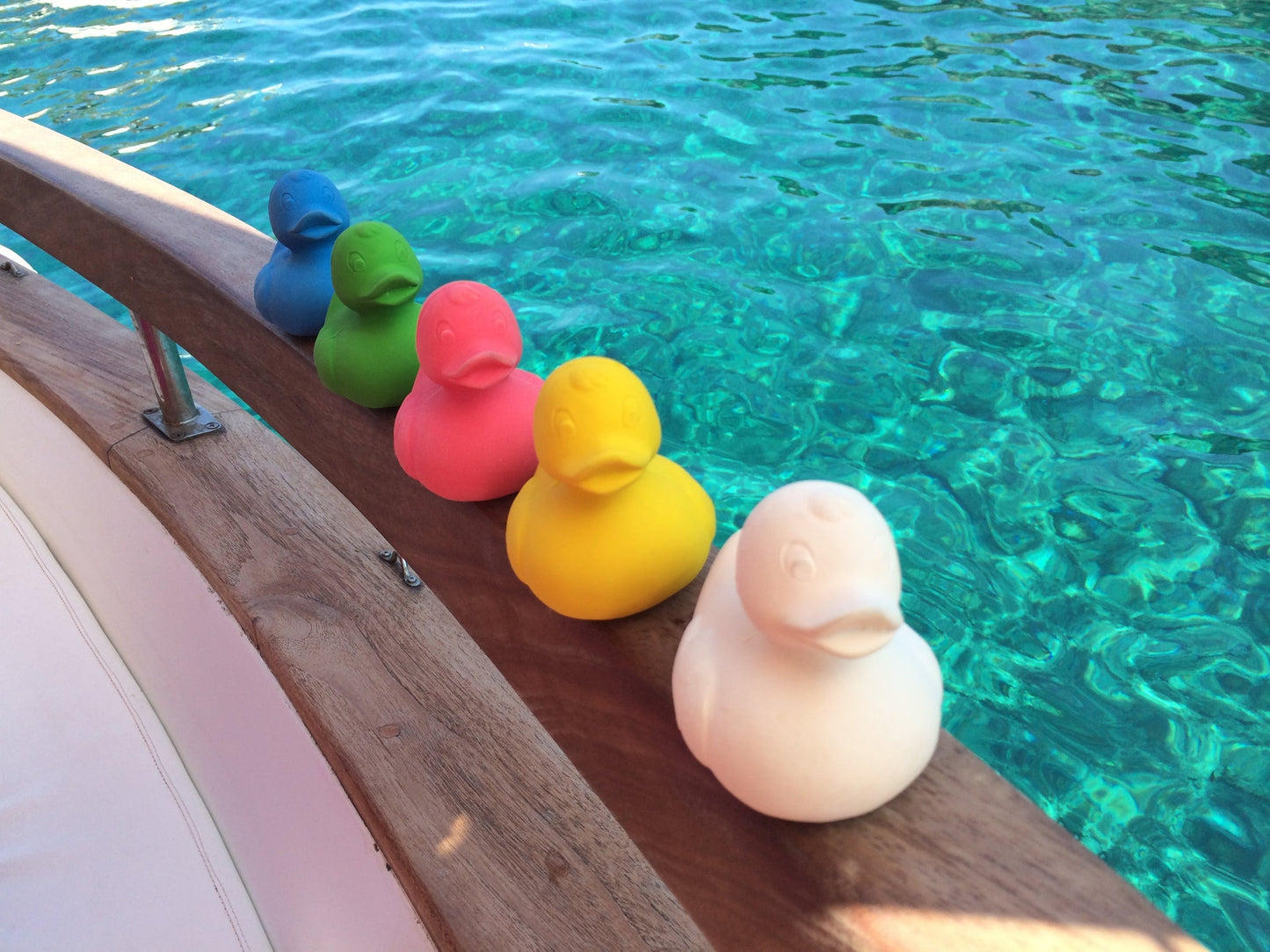 Elvis le Canard Jaune – Jouet de bain et dentition bébé – vue produit 41