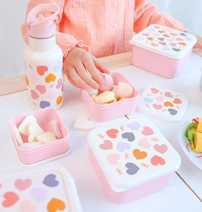 Lot de 4 boîtes repas et goûter - Cœurs – vue 2 – A Little Lovely Company