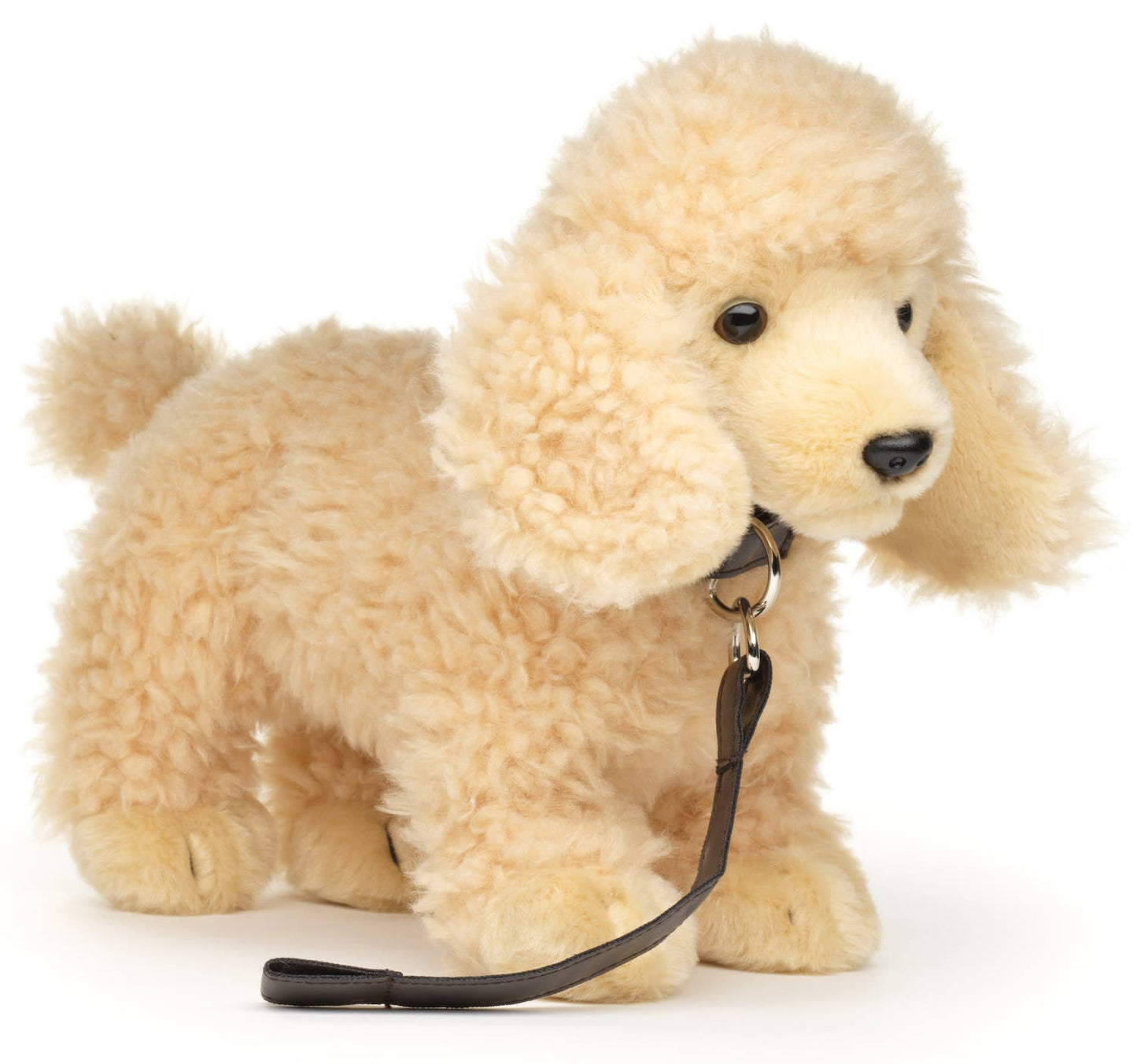 Peluche Caniche abricot, debout (avec laisse)