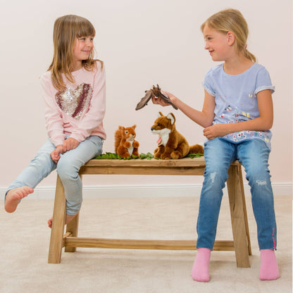 Sitzender roter Fuchs Plüschtier