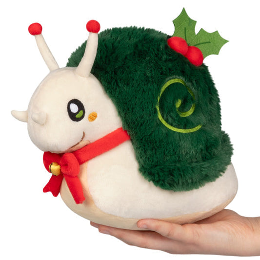 Mini Squishable Plüschtier – Festliche Schnecke