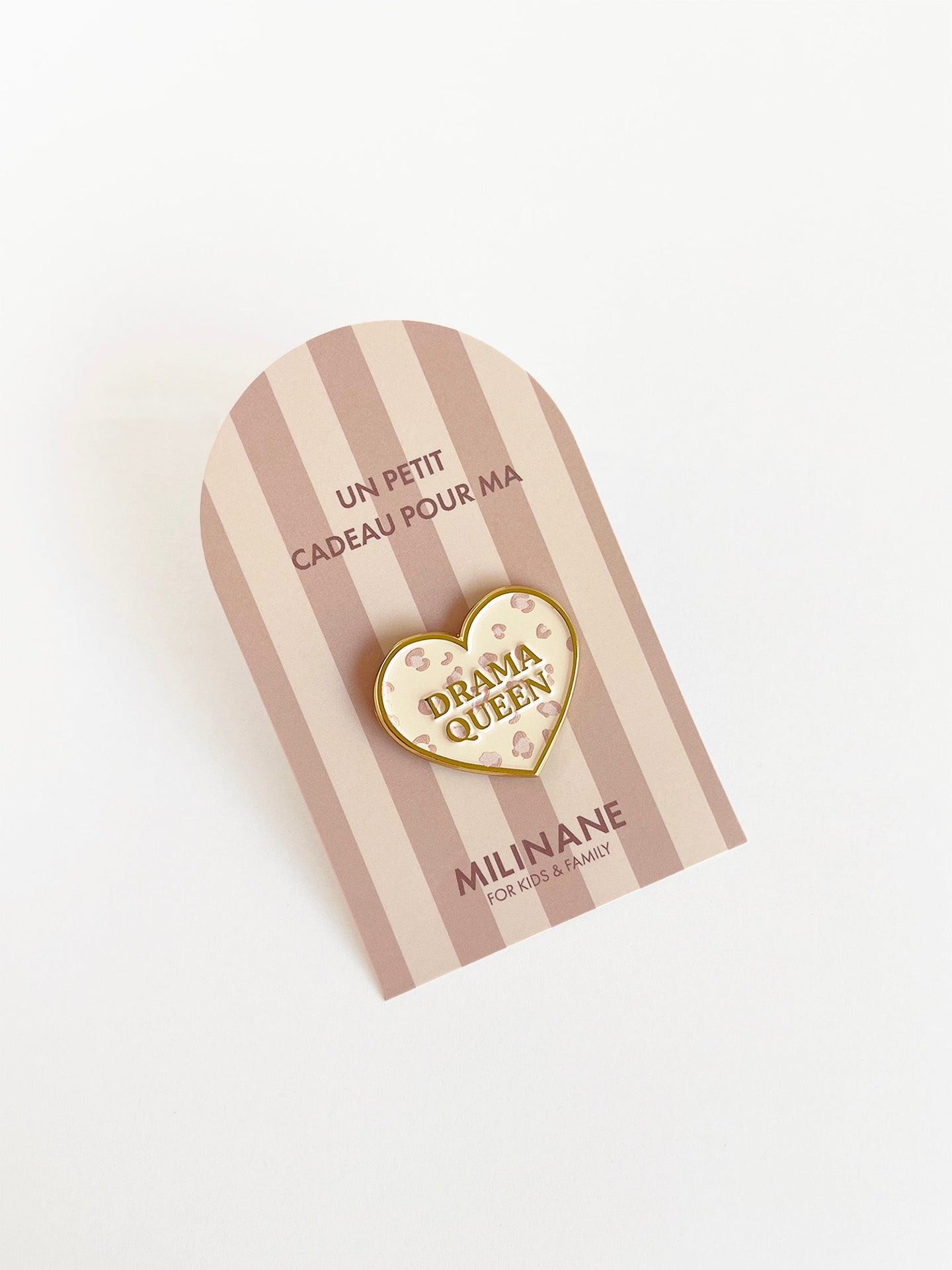 Enamel pin - CAPUCINE