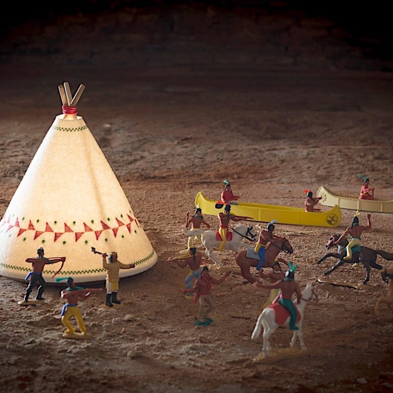 Lampe de chevet Tipi Buokids - OFCK.fr